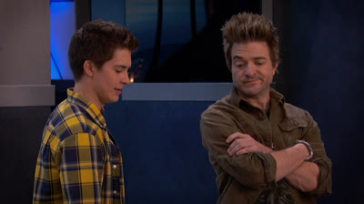 Lab Rats_S04E05_El perro biónico