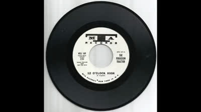 FERGUSON TRACTOR (1969) - 12 O'Clock High