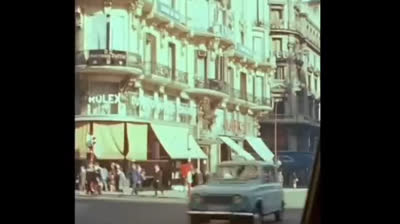 Un paseo por Madrid en 1964 escuchando al gran Raphael