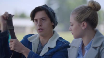 Riverdale Saison 2 episode 02