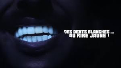 Des dents blanches... au rire jaune !