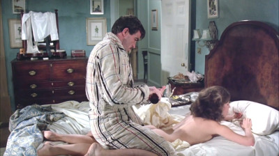 Jane Seymour as Sara in Lassiter lo scassinatore (1984)