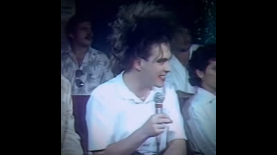 ROBERT SMITH SIENDO SIMPLEMENTE ROBERT SMITH